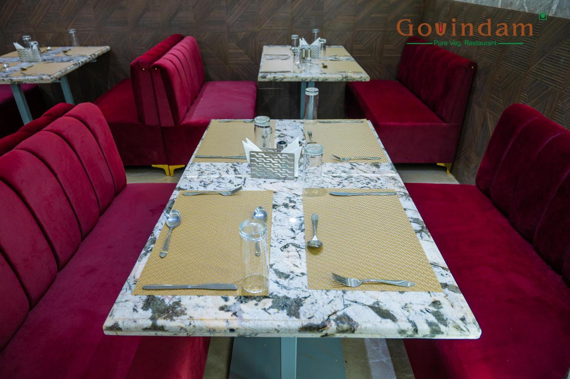 Hotel Golden Petals 瓦拉纳西 外观 照片